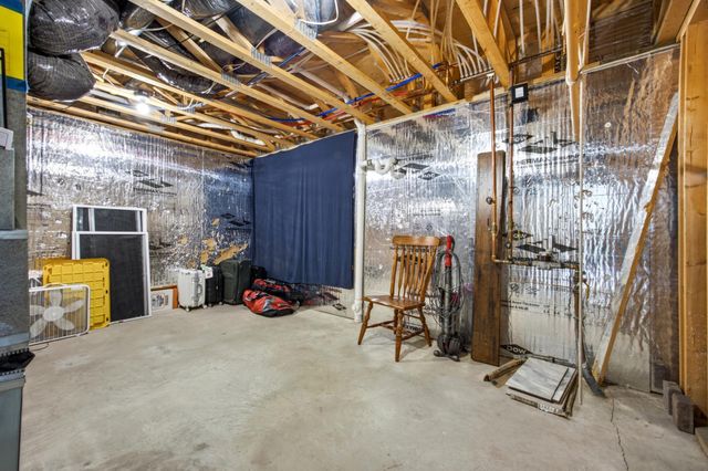 868 32nd Street S, Moorhead, MN 56560