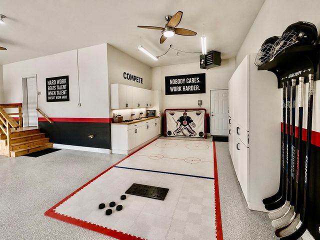 868 32nd Street S, Moorhead, MN 56560