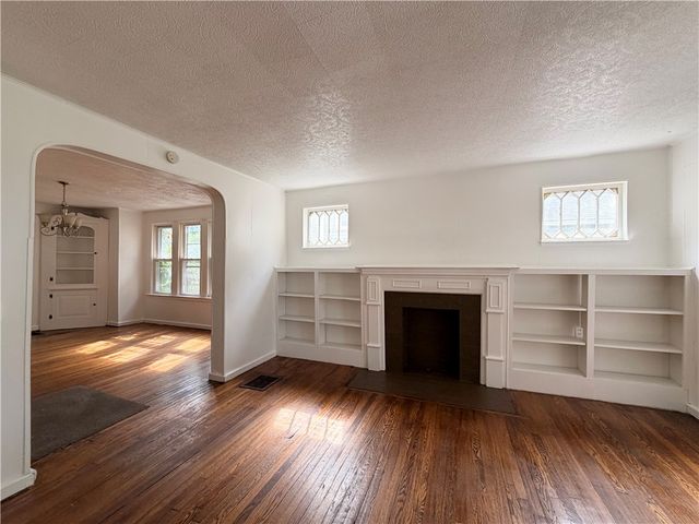 185 Arnett Boulevard, Rochester, NY 14619