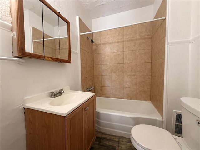 185 Arnett Boulevard, Rochester, NY 14619