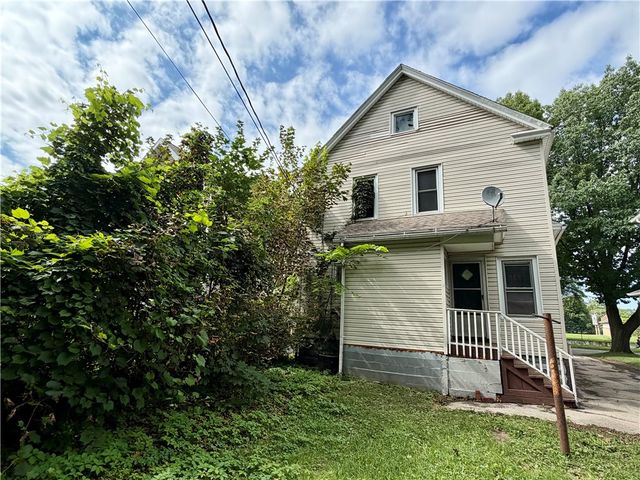 185 Arnett Boulevard, Rochester, NY 14619