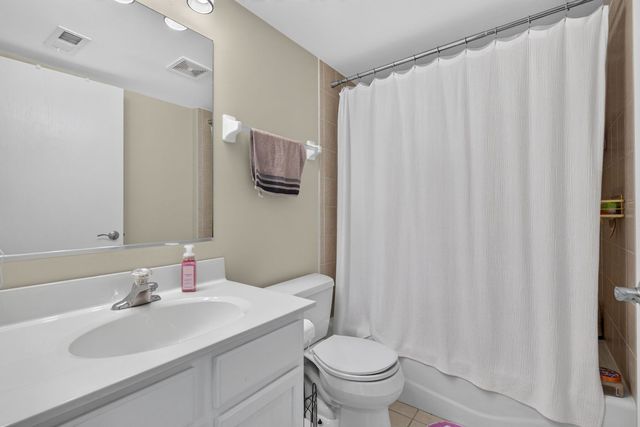 6955 Heritage Circle 3-1C, Orland Park, IL 60462