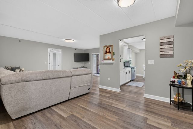 6955 Heritage Circle 3-1C, Orland Park, IL 60462