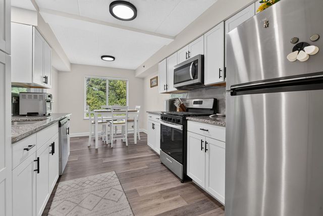 6955 Heritage Circle 3-1C, Orland Park, IL 60462