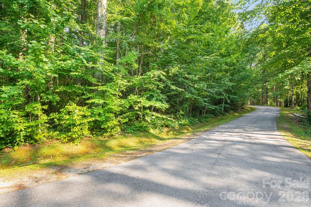 008 Roberts Lane N 8, Flat Rock, NC 28731