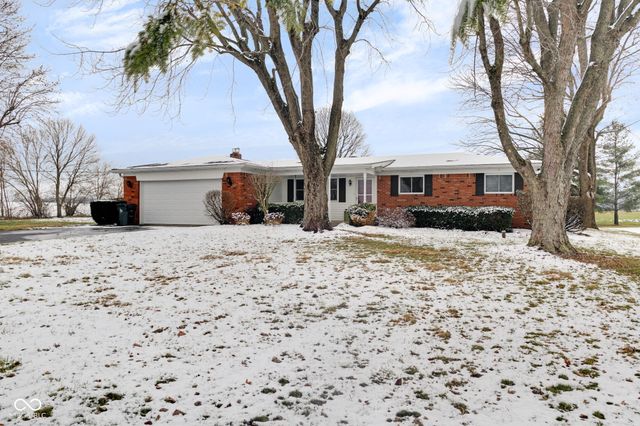 6559 W 1000 N, Fountaintown, IN 46130