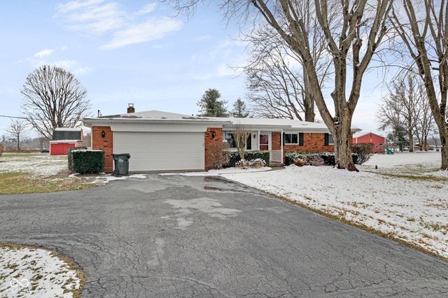 6559 W 1000 N, Fountaintown, IN 46130