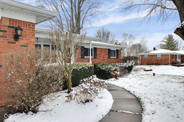 6559 W 1000 N, Fountaintown, IN 46130