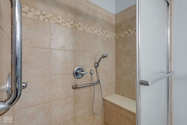 6559 W 1000 N, Fountaintown, IN 46130