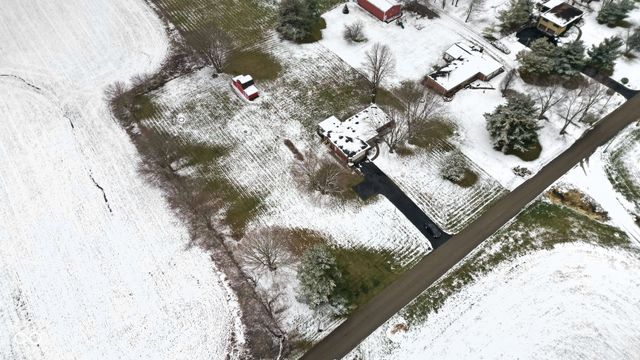 6559 W 1000 N, Fountaintown, IN 46130