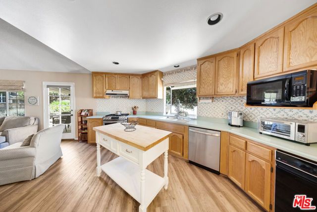 1363 Canyon View Drive, La Verne, CA 91750