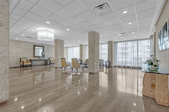 1950 S Ocean Dr 22N, Hallandale Beach, FL 33009