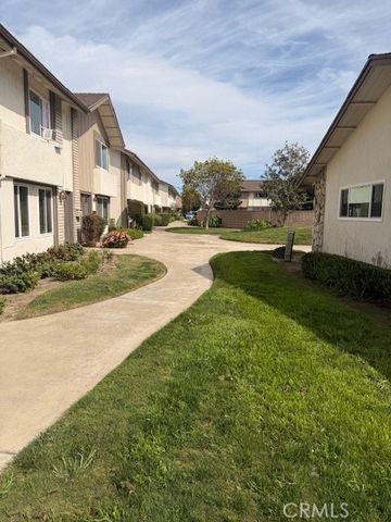 11020 El Amarillo, Fountain Valley, CA 92708