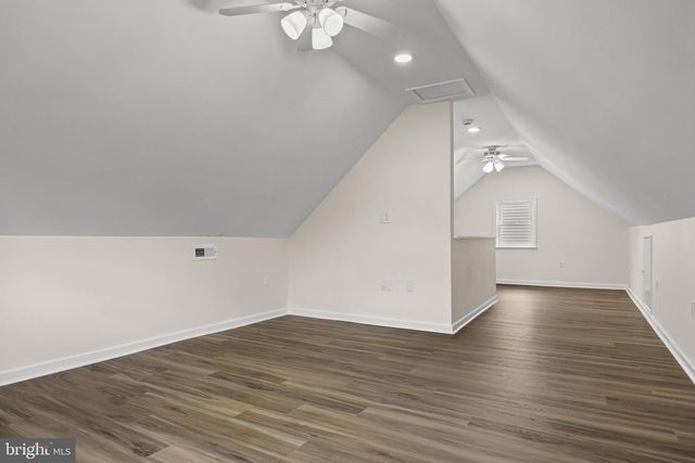 937 CLEMENTS BRIDGE RD, Barrington, NJ 08007