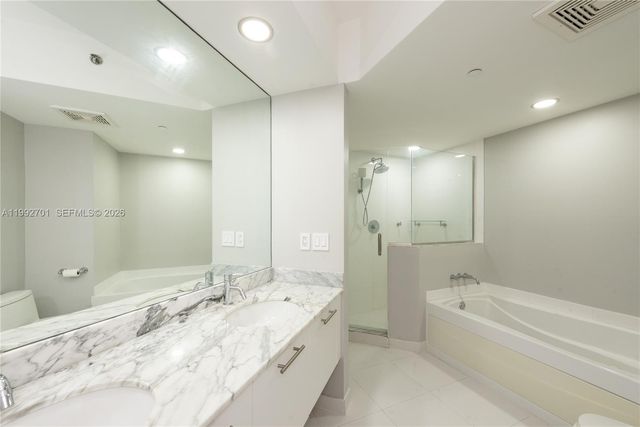 55 SE 6 ST 1207, Miami, FL 33131