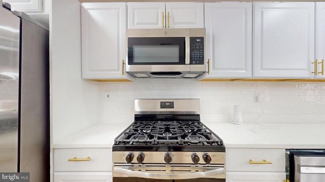 3024 VIRGINIA AVE, Baltimore, MD 21215