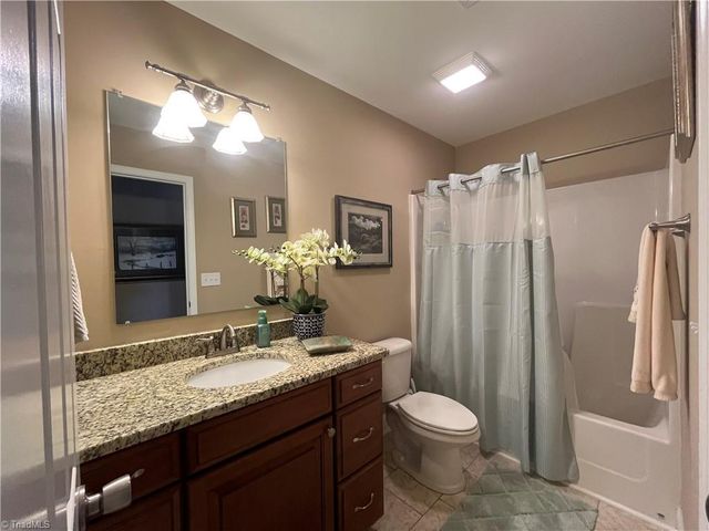 184 Raspberry Ridge Drive, Clemmons, NC 27012