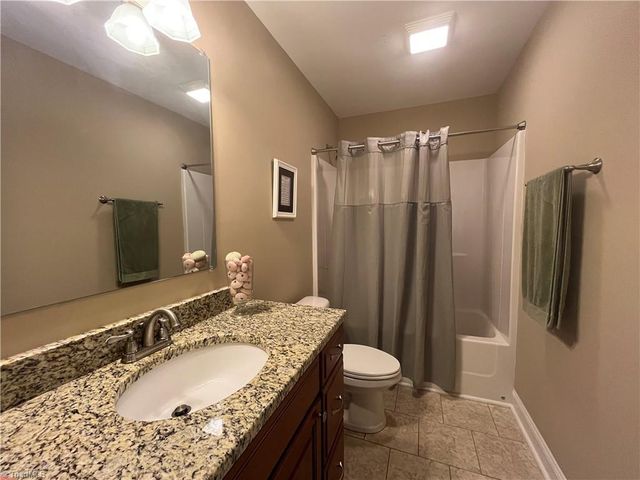 184 Raspberry Ridge Drive, Clemmons, NC 27012