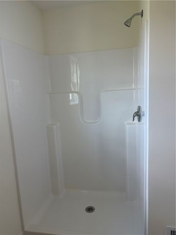 38 Kingsbarn Road, Henrietta, NY 14586