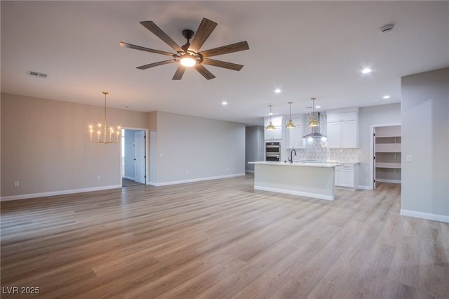 2760 Tecumseh Avenue, Pahrump, NV 89048