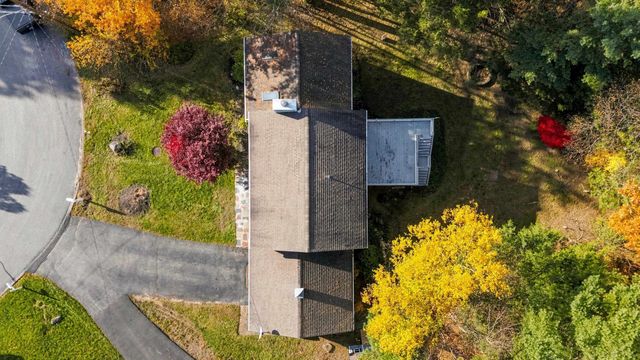 10 Judith Lane, Derry, NH 03038