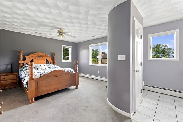 8 Lake View Court, Johnston, RI 02919