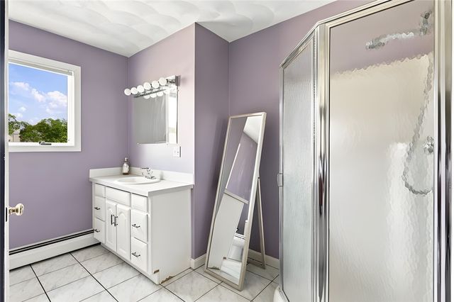 8 Lake View Court, Johnston, RI 02919