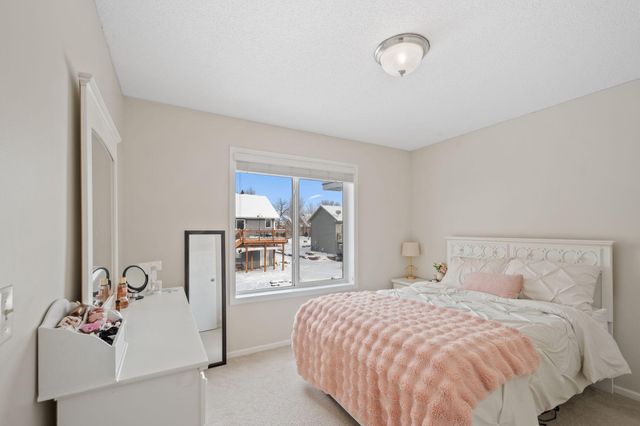 833 102nd Lane NE, Blaine, MN 55434