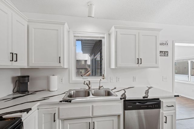 833 102nd Lane NE, Blaine, MN 55434