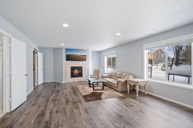 833 102nd Lane NE, Blaine, MN 55434