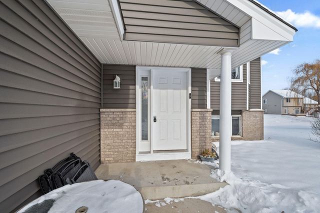 833 102nd Lane NE, Blaine, MN 55434