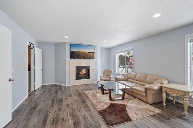 833 102nd Lane NE, Blaine, MN 55434