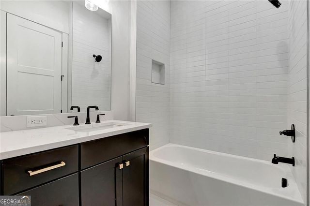 140 Rolison Way, Fayetteville, GA 30214