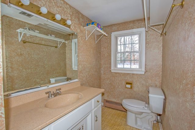 32 Michele Drive, Somers, CT 06071