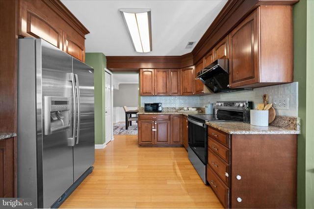 237 BEAU TREE DR, Wilmington, DE 19810