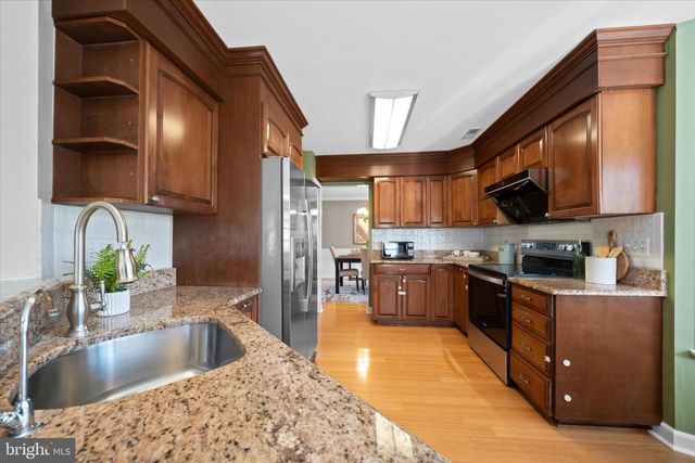 237 BEAU TREE DR, Wilmington, DE 19810