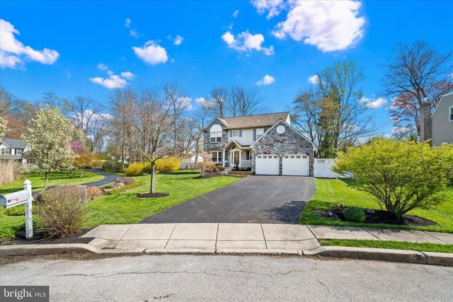 237 BEAU TREE DR, Wilmington, DE 19810