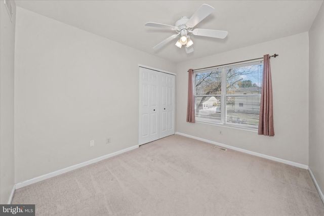 237 BEAU TREE DR, Wilmington, DE 19810