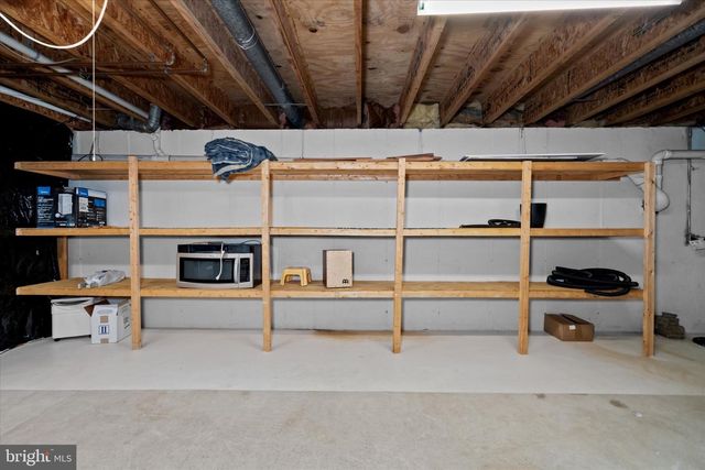 237 BEAU TREE DR, Wilmington, DE 19810