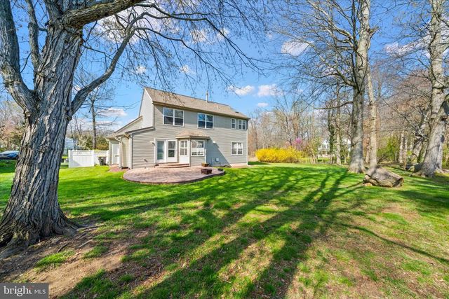 237 BEAU TREE DR, Wilmington, DE 19810