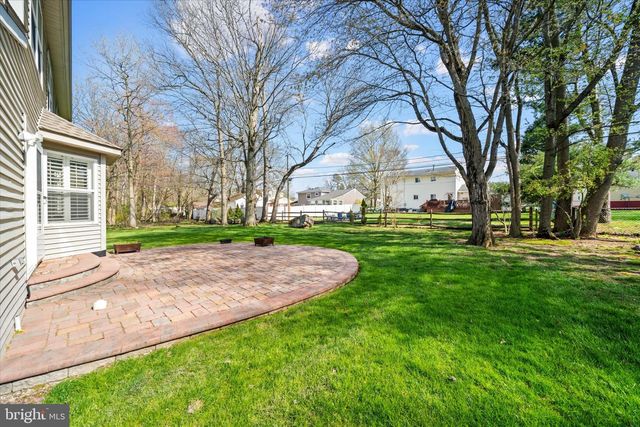 237 BEAU TREE DR, Wilmington, DE 19810