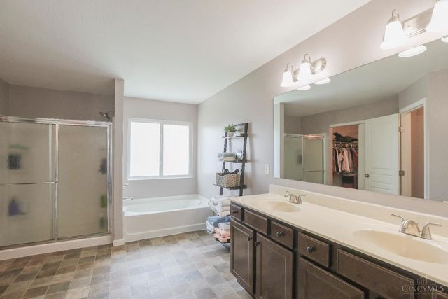 4254 Parkview Court, Batavia Twp, OH 45103