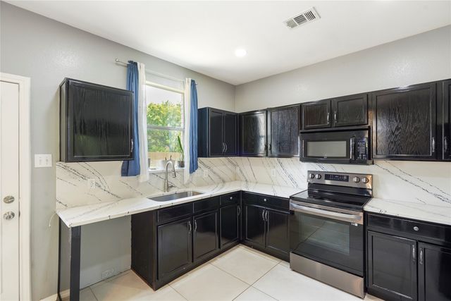 504 Sunrise Circle, Seagoville, TX 75159