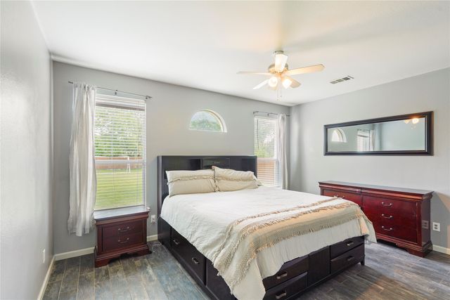 504 Sunrise Circle, Seagoville, TX 75159