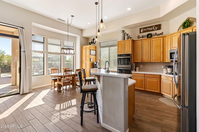 5219 E HASHKNIFE Road, Phoenix, AZ 85054