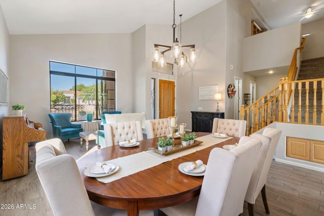 5219 E HASHKNIFE Road, Phoenix, AZ 85054