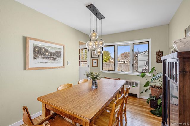 228 8th Street, Bethpage, NY 11714