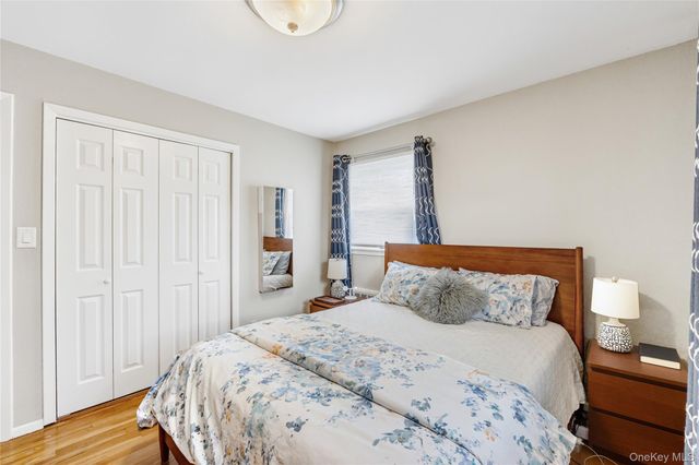 228 8th Street, Bethpage, NY 11714