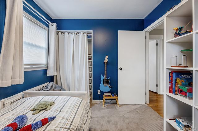 228 8th Street, Bethpage, NY 11714