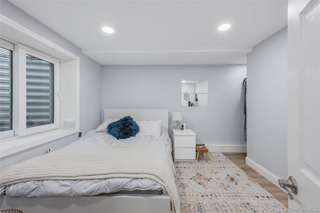 228 8th Street, Bethpage, NY 11714